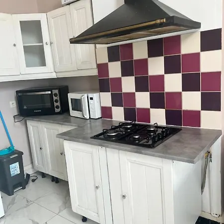 Room Homestay Calais